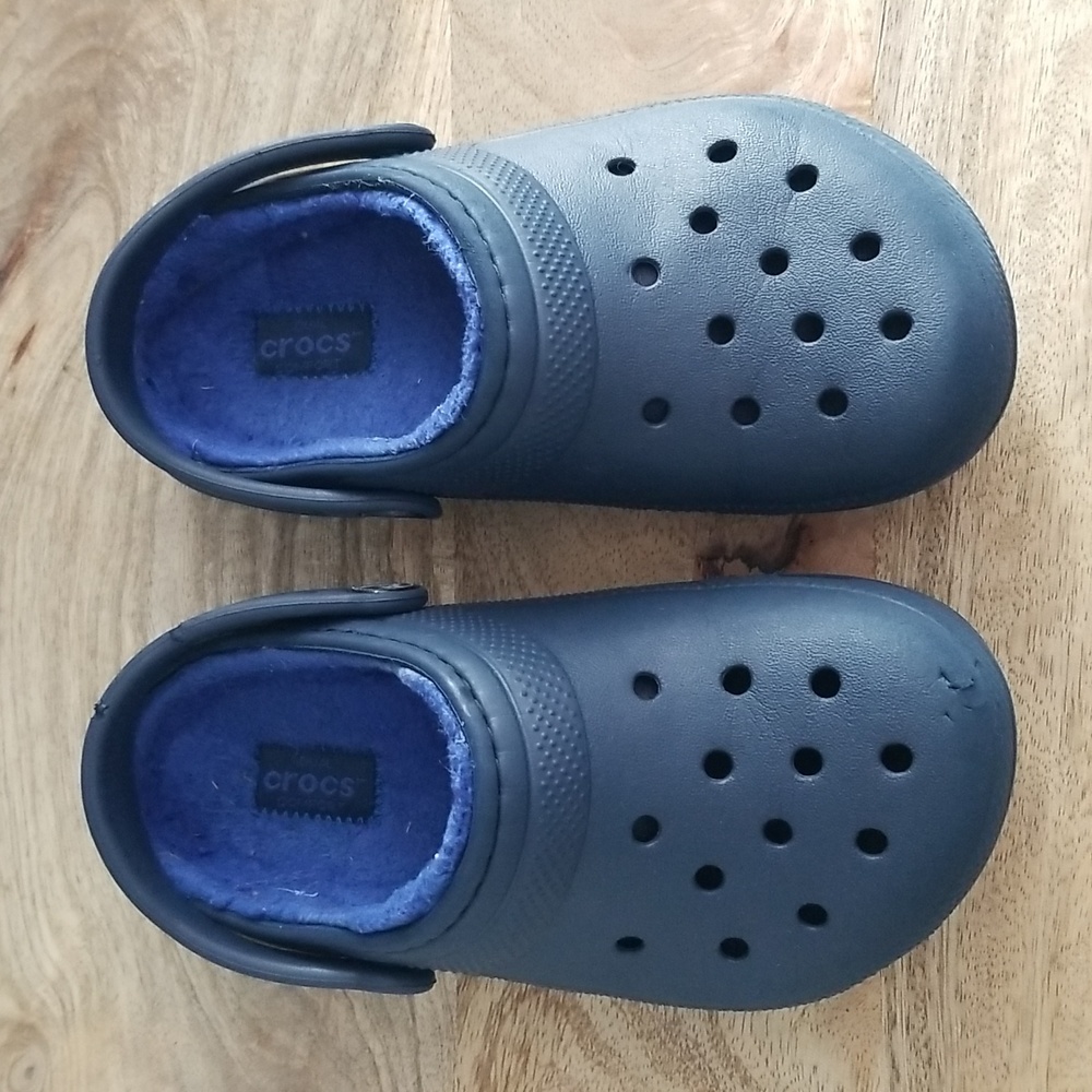 Lined Crocs. Size c12